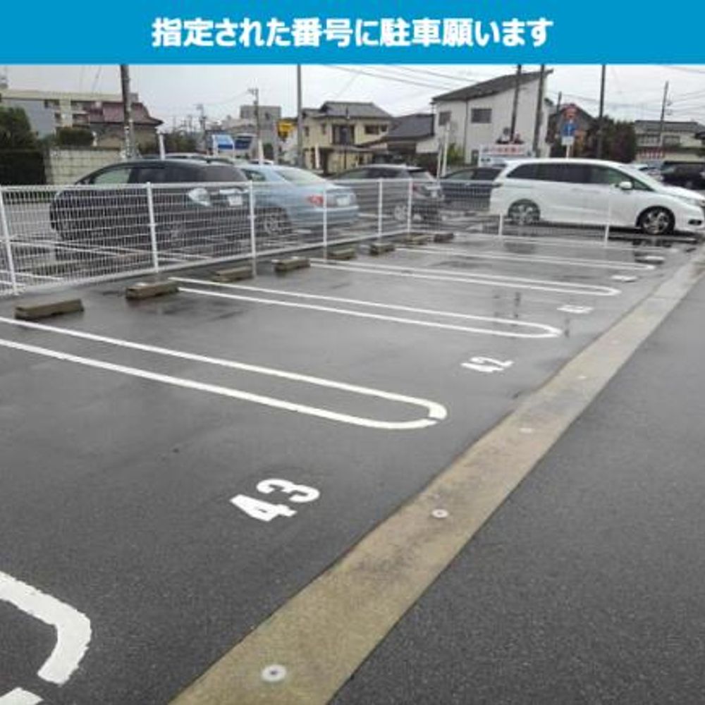 富山奥田新町駐車場:3