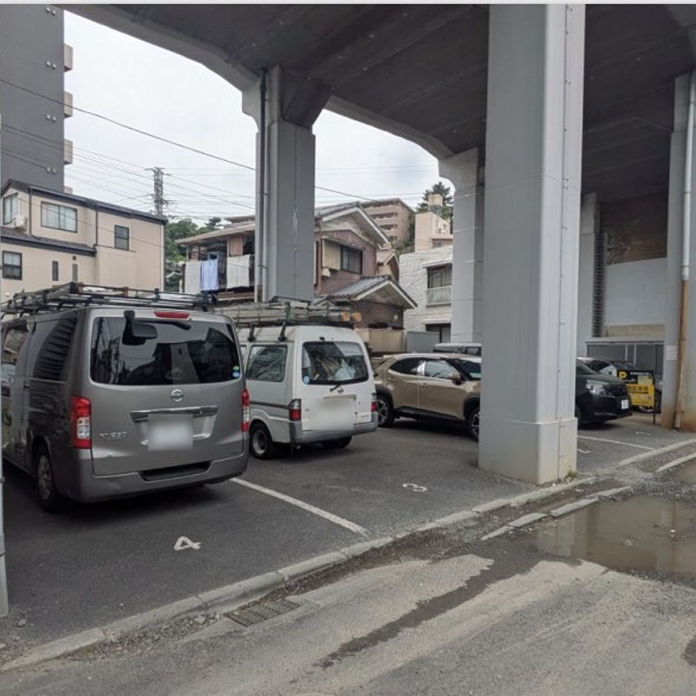国道駅高架下第二:2