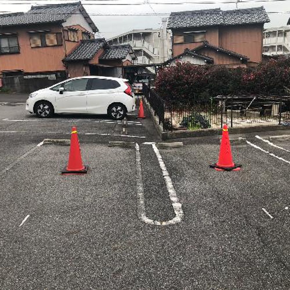 ＦＫデュープレックス平子I・II駐車場:0