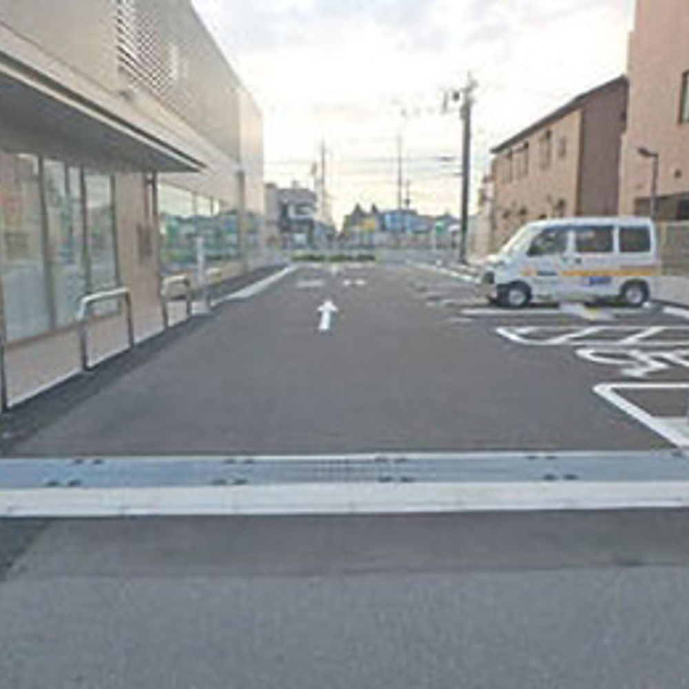 タイムズ 山梨中央銀行めじろ台支店:0