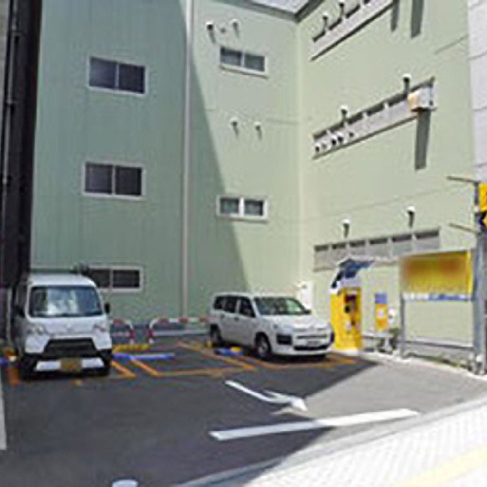 タイムズ 浜松駅南口:0