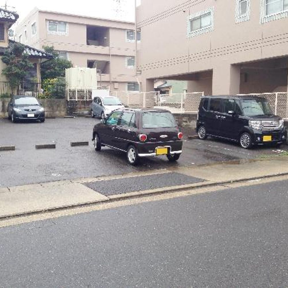 FK中平2丁目村瀬駐車場:3