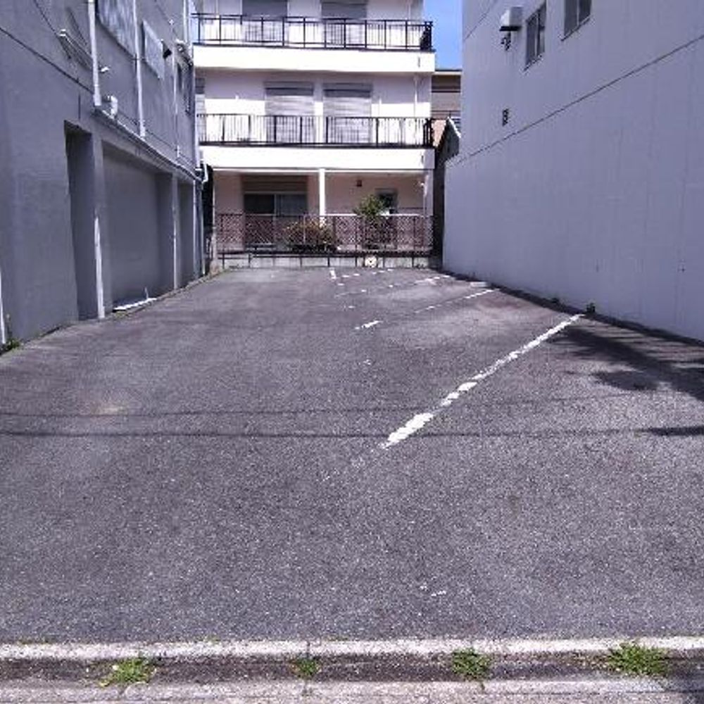 FK振甫町2丁目佐藤駐車場:2