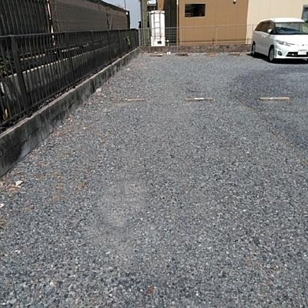 高畑４丁目駐車場:3