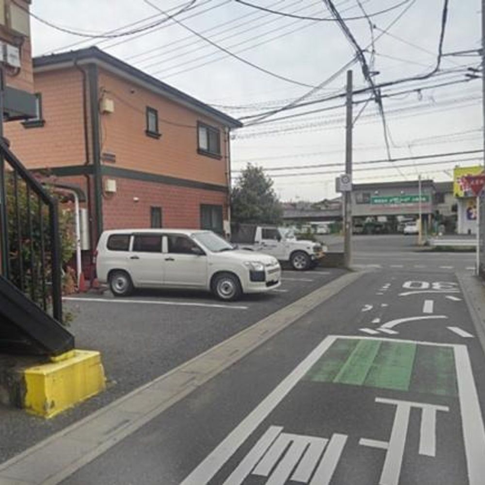 エストアイA棟・B棟駐車場:3