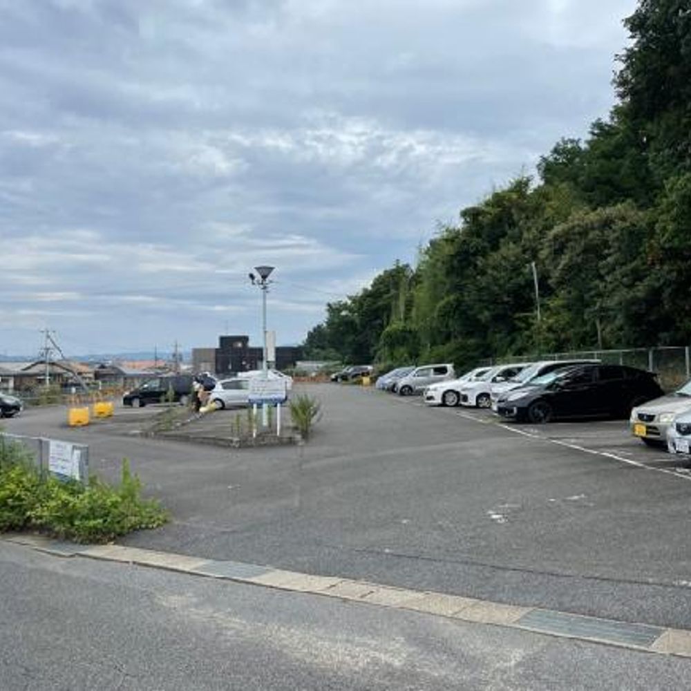本地荘駐車場:2