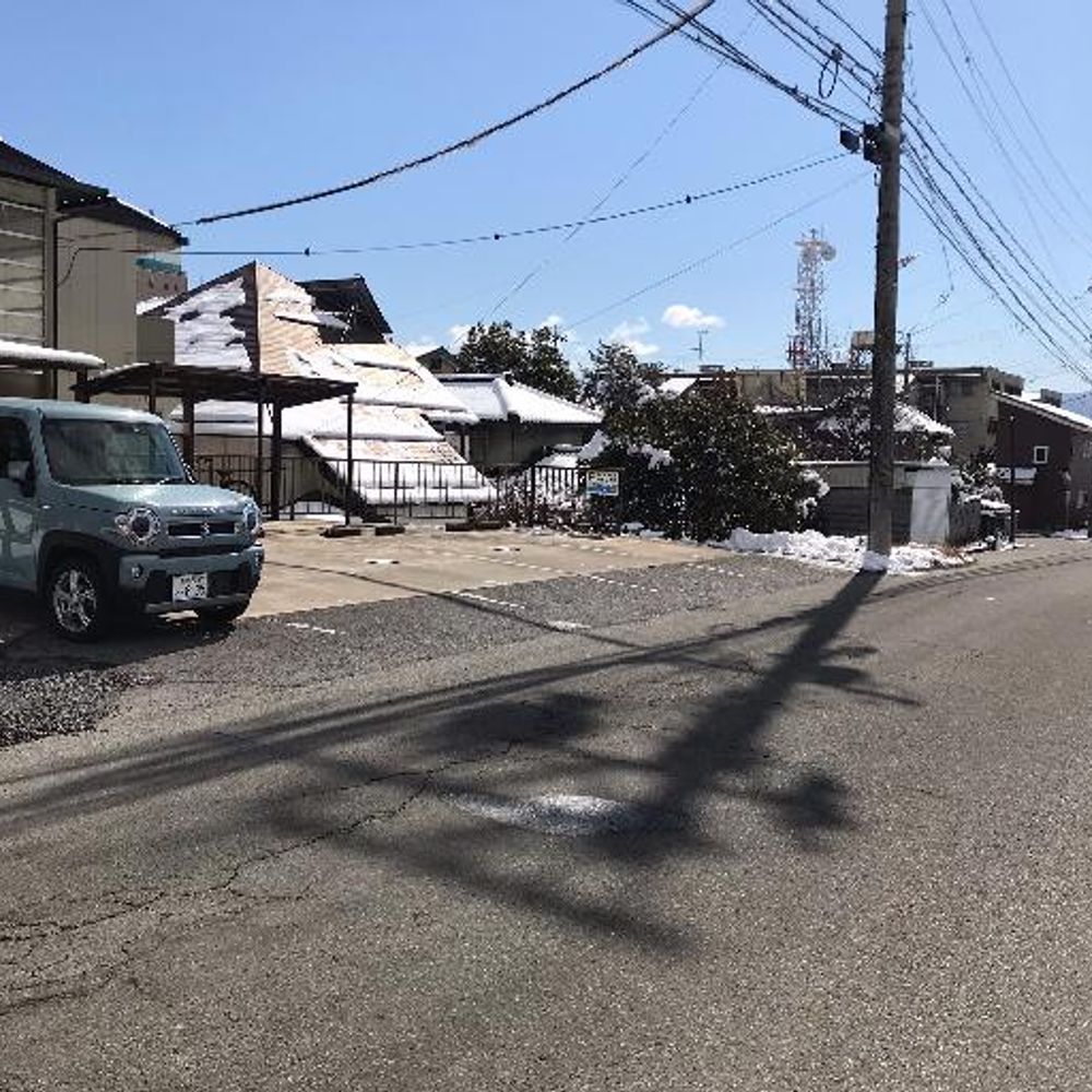 メゾンドパームス駐車場:3