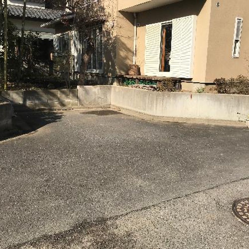 下石原1-31-6駐車場:1