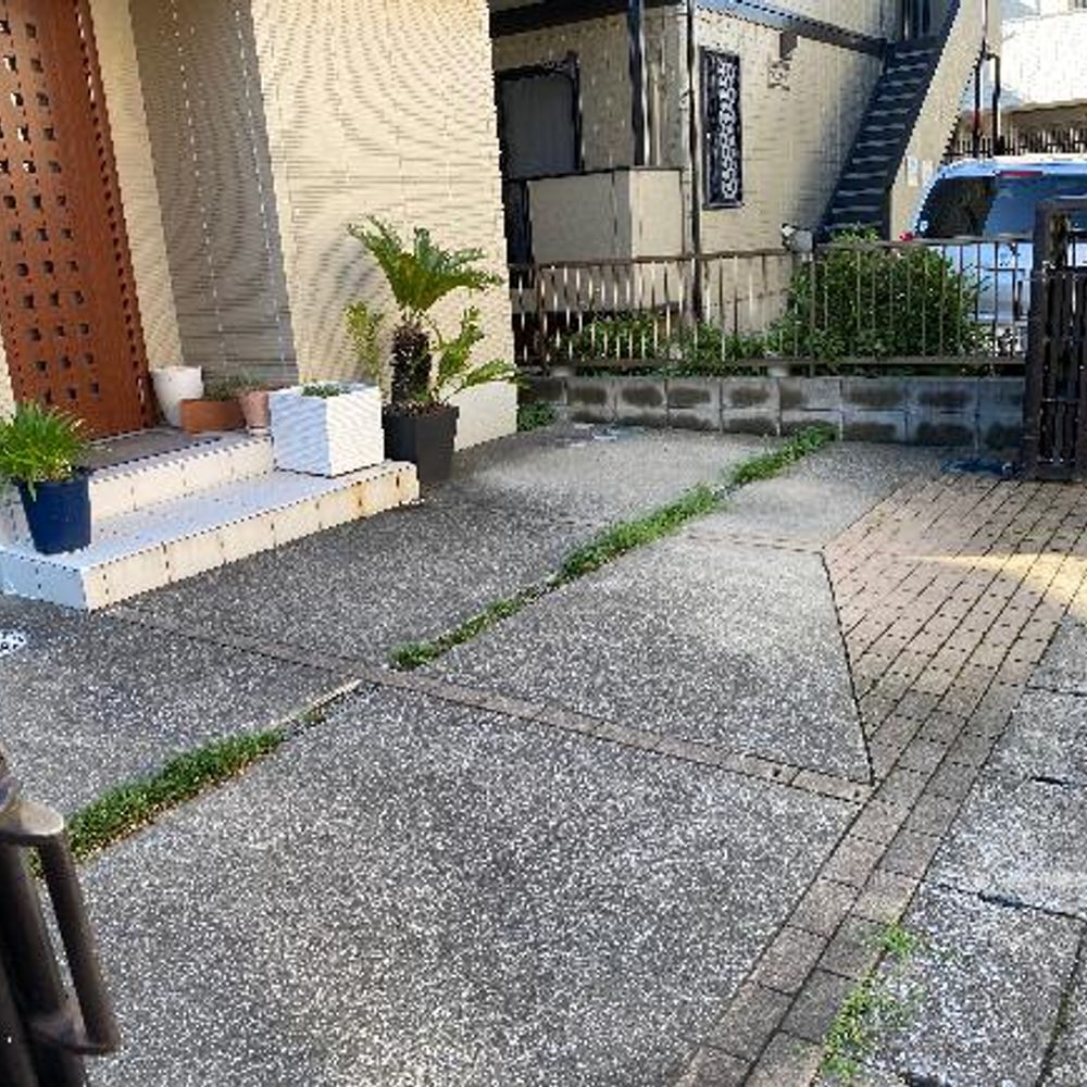 市川南1-6-25駐車場:0
