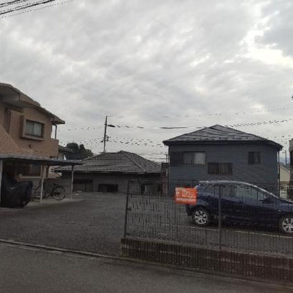 アンソレイエ駐車場:0
