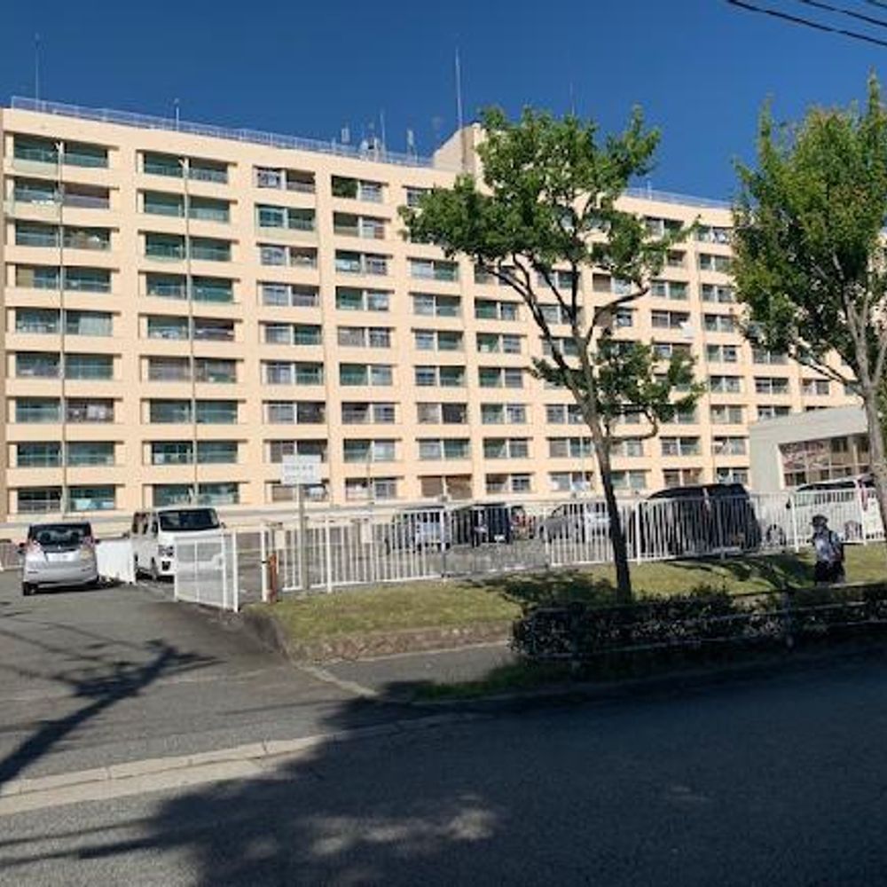 ＵＲ鈴蘭台第四団地駐車場:4