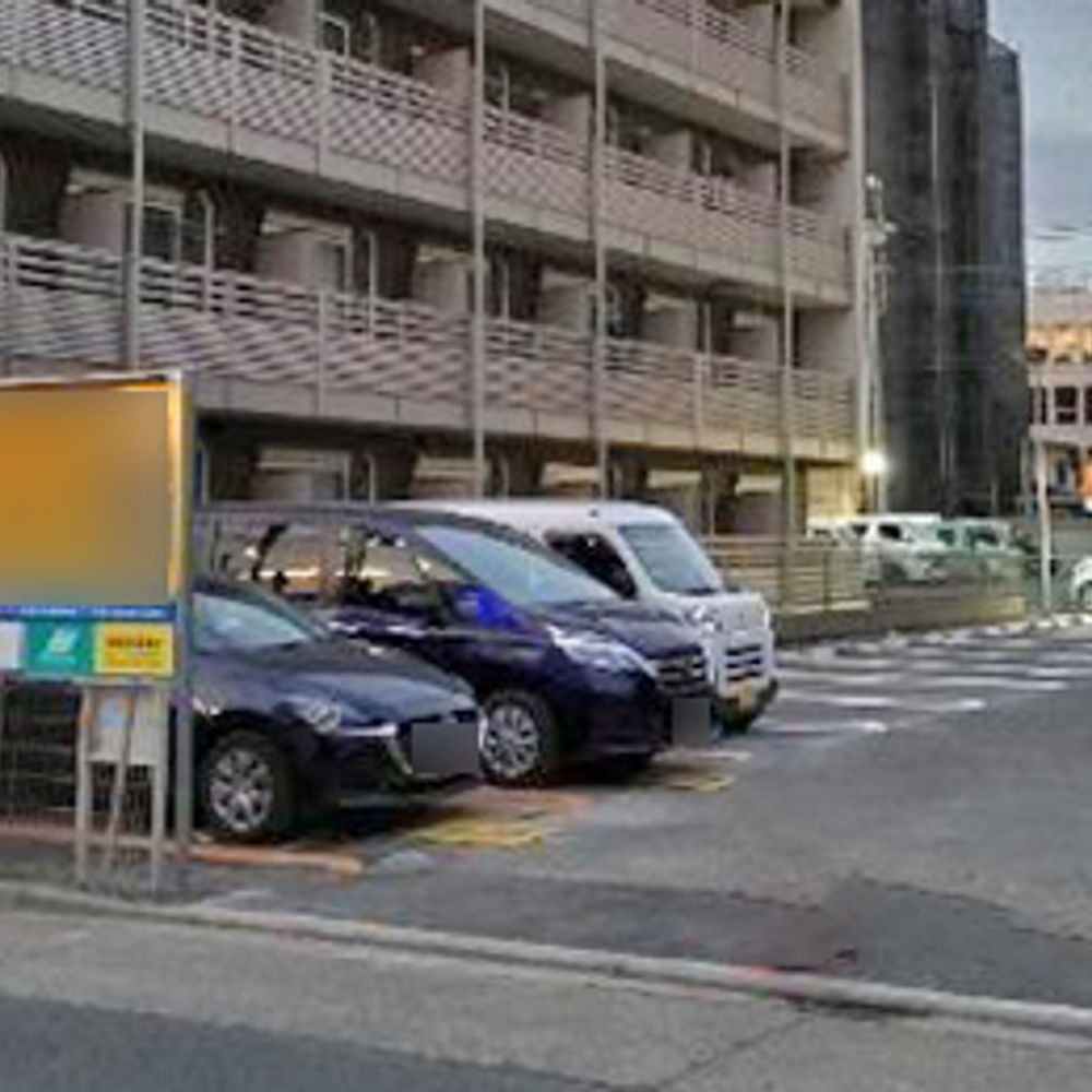 タイムズ 春日部駅西口:0