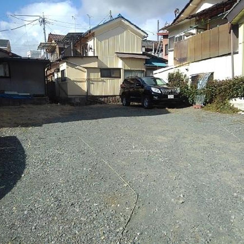 長野市鶴賀駐車場:2