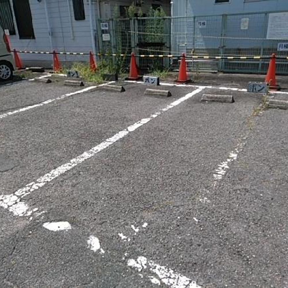 弥富駅月極駐車場:3