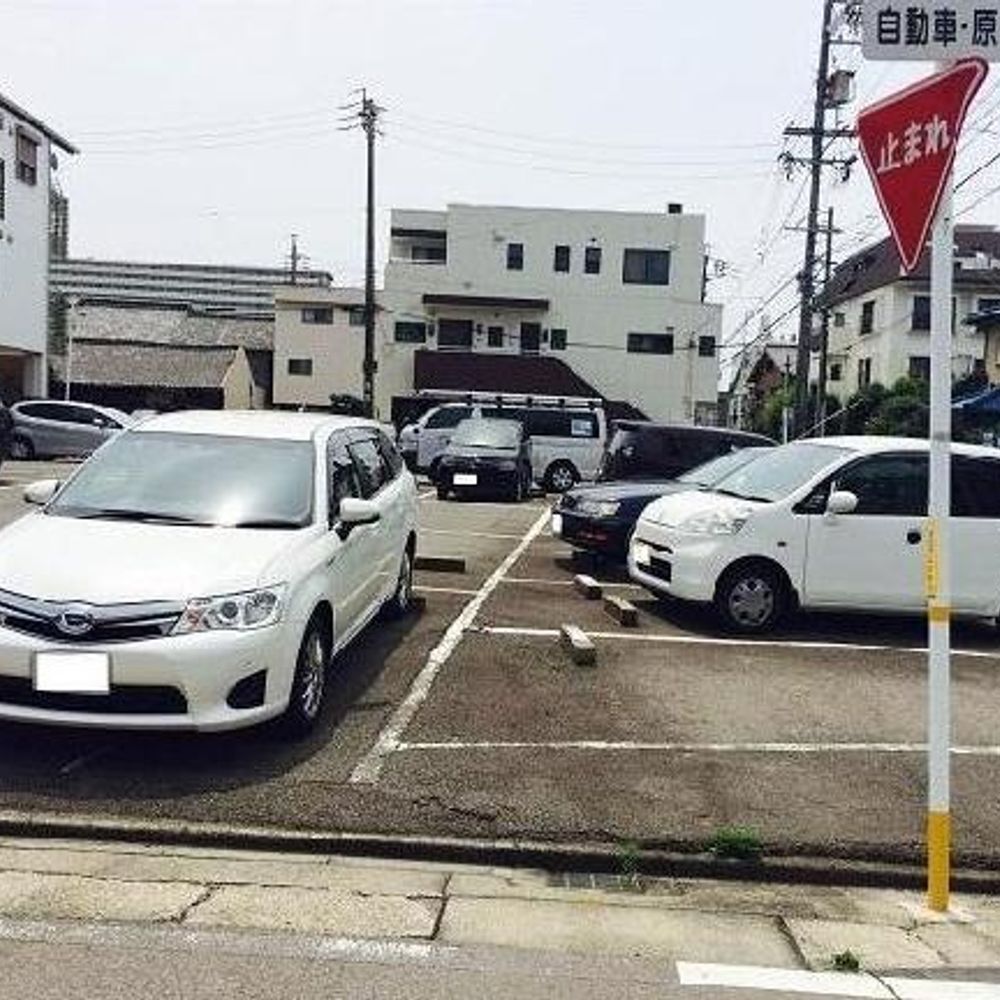 FK児玉1丁目横井駐車場:3