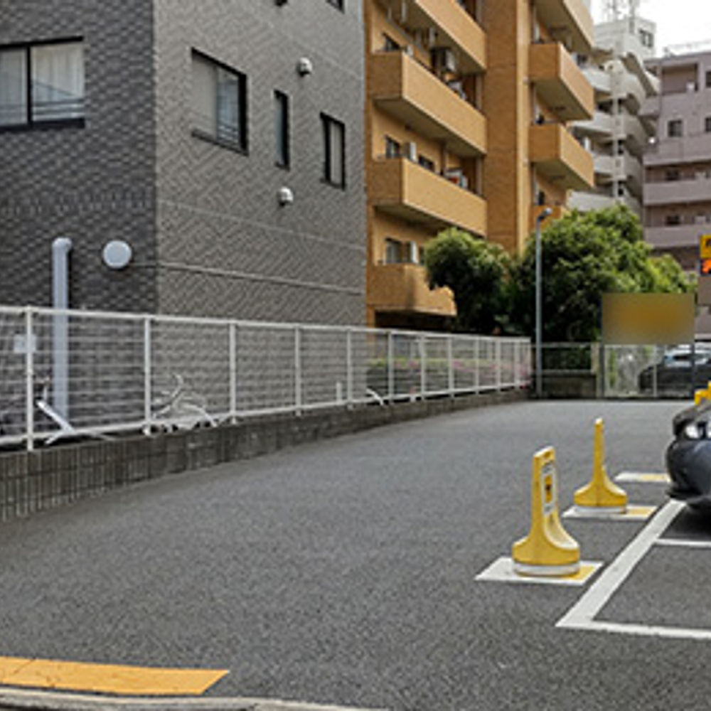 タイムズ 綾瀬駅前:0