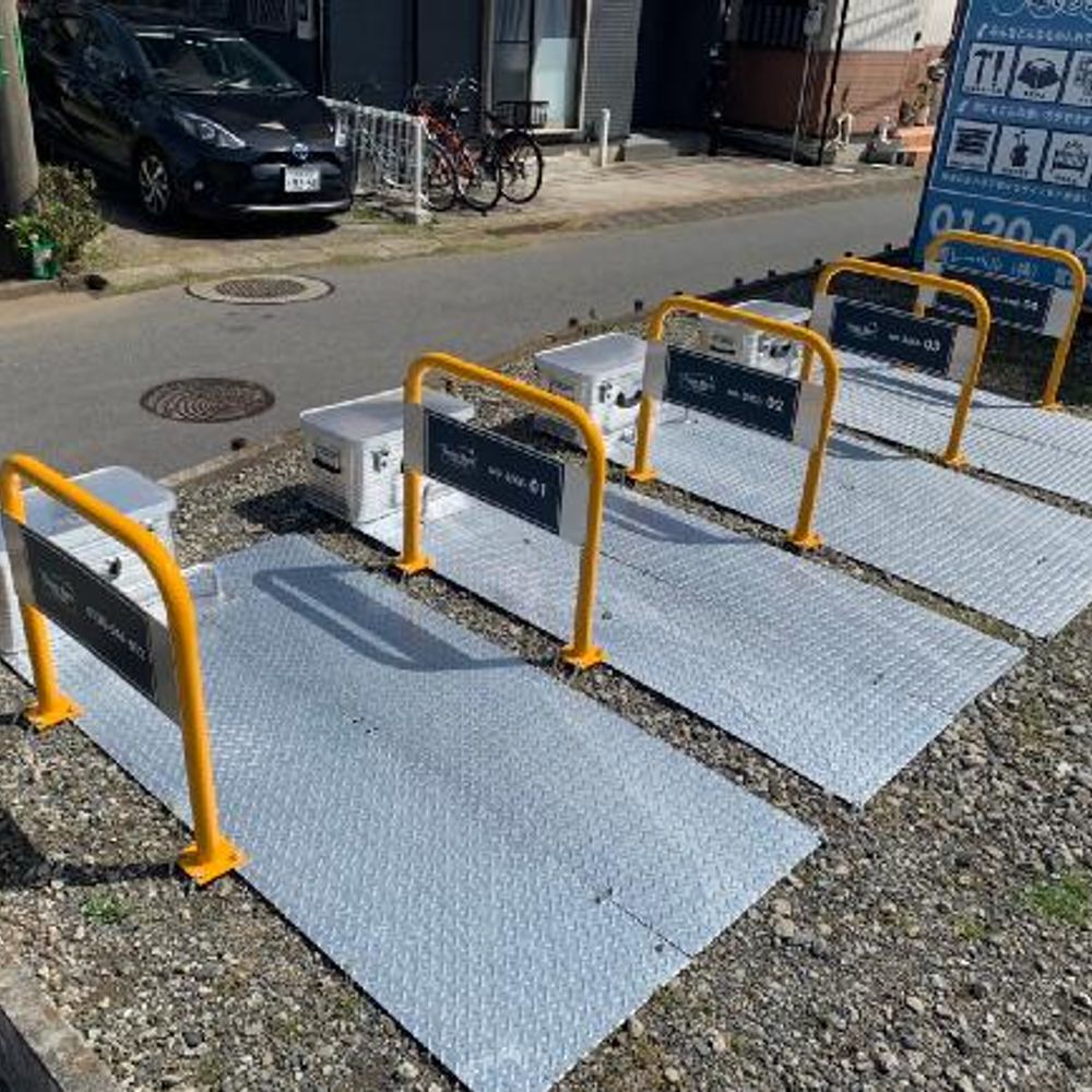 ルームマートコンテナ茅ヶ崎菱沼駐車場:1