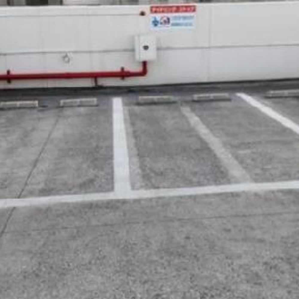 サミットストア中野島店屋上駐車場:1
