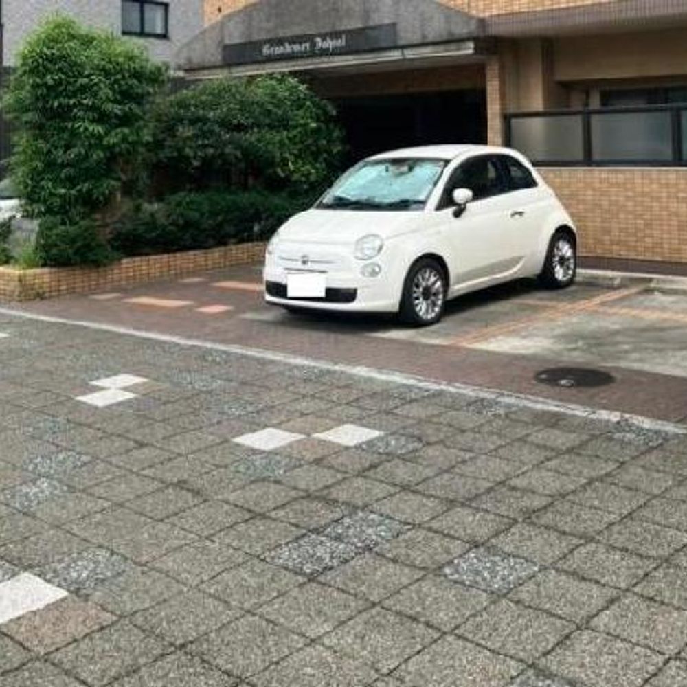 FKグランメール城西駐車場:4