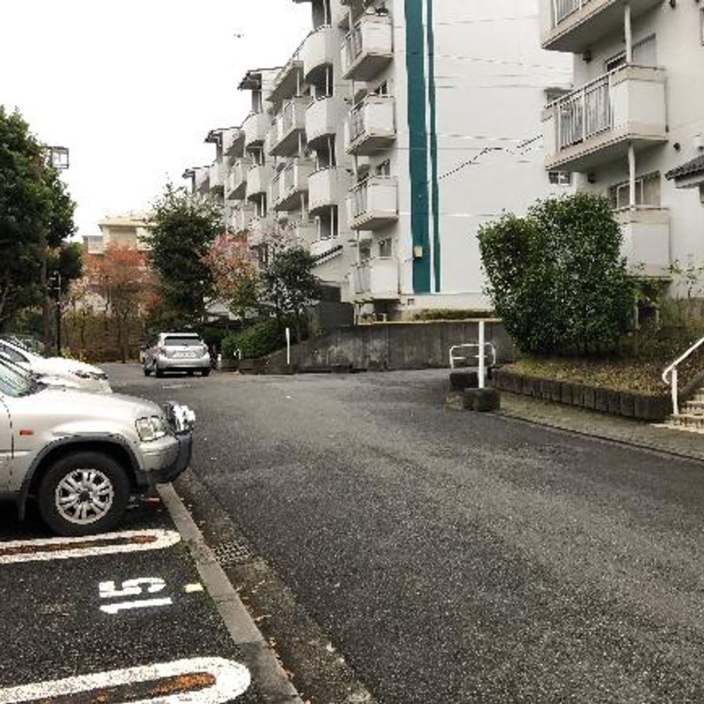 多摩ニュータウンメゾン聖ヶ丘-１駐車場:0