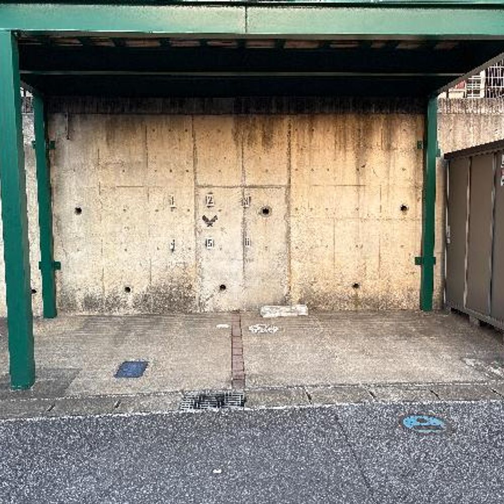 長作町679-4駐車場:0