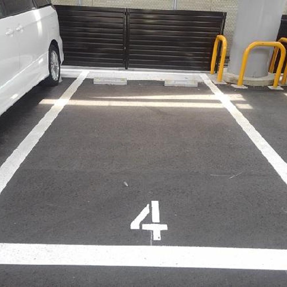 京急雑色第６駐車場:3