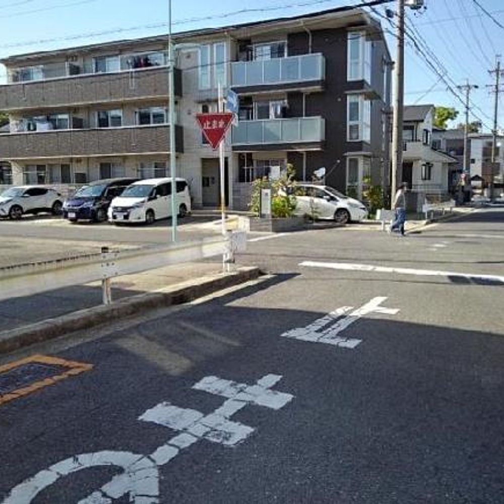大坪2丁目1406ハイツこんどう駐車場:1