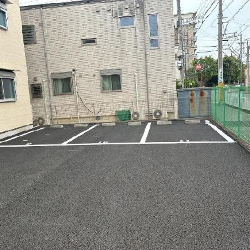 アステリア駐車場:3