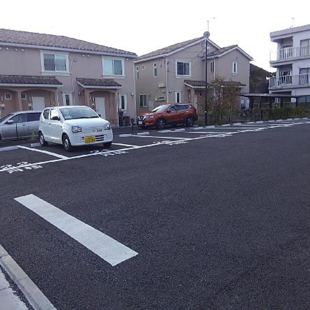 マンスリー三輪町駐車場:0