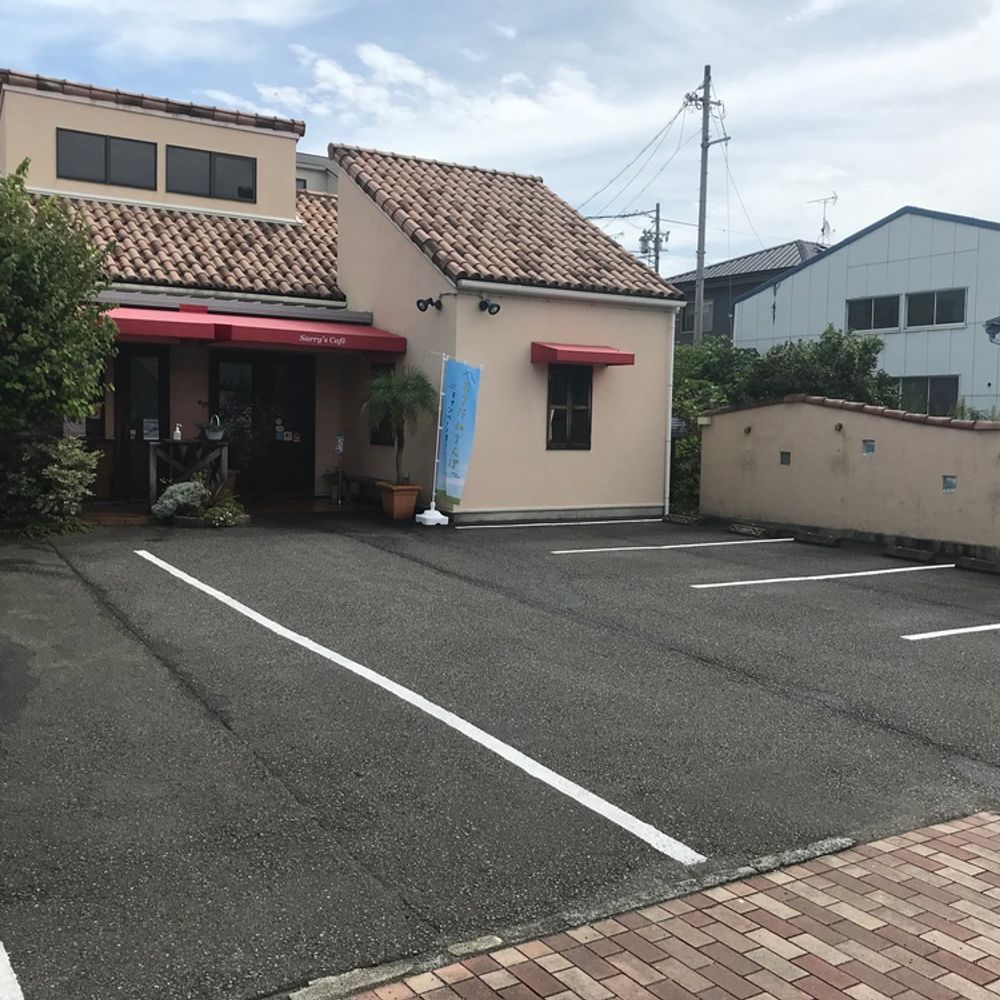 サリーズカフェ:0