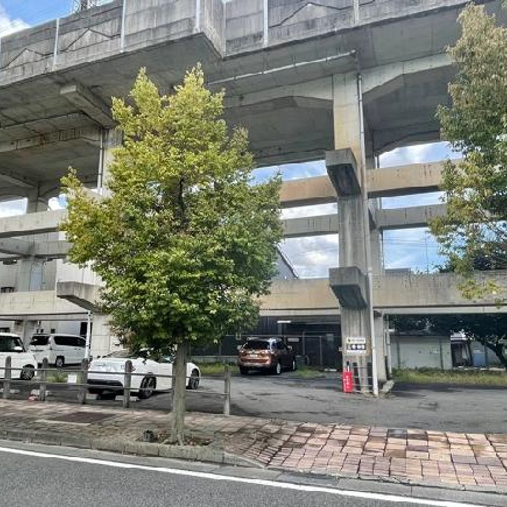 香蘭月極駐車場:2