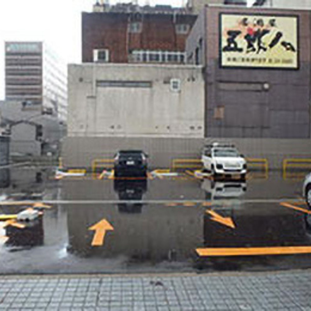 タイムズ 富山銀行本店:0