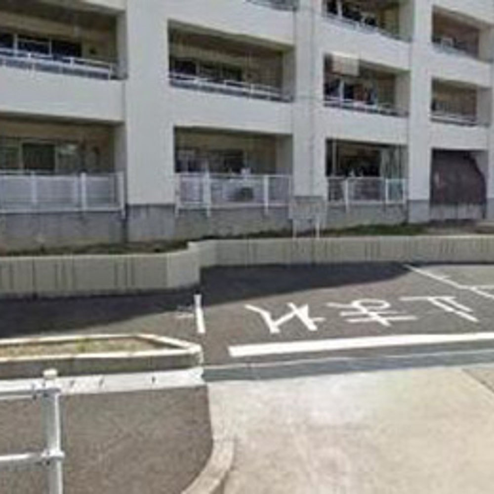 【8棟西】桶狭間荘駐車場:2