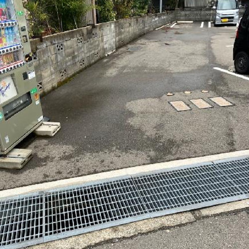 D-BOX中村町駐車場:1
