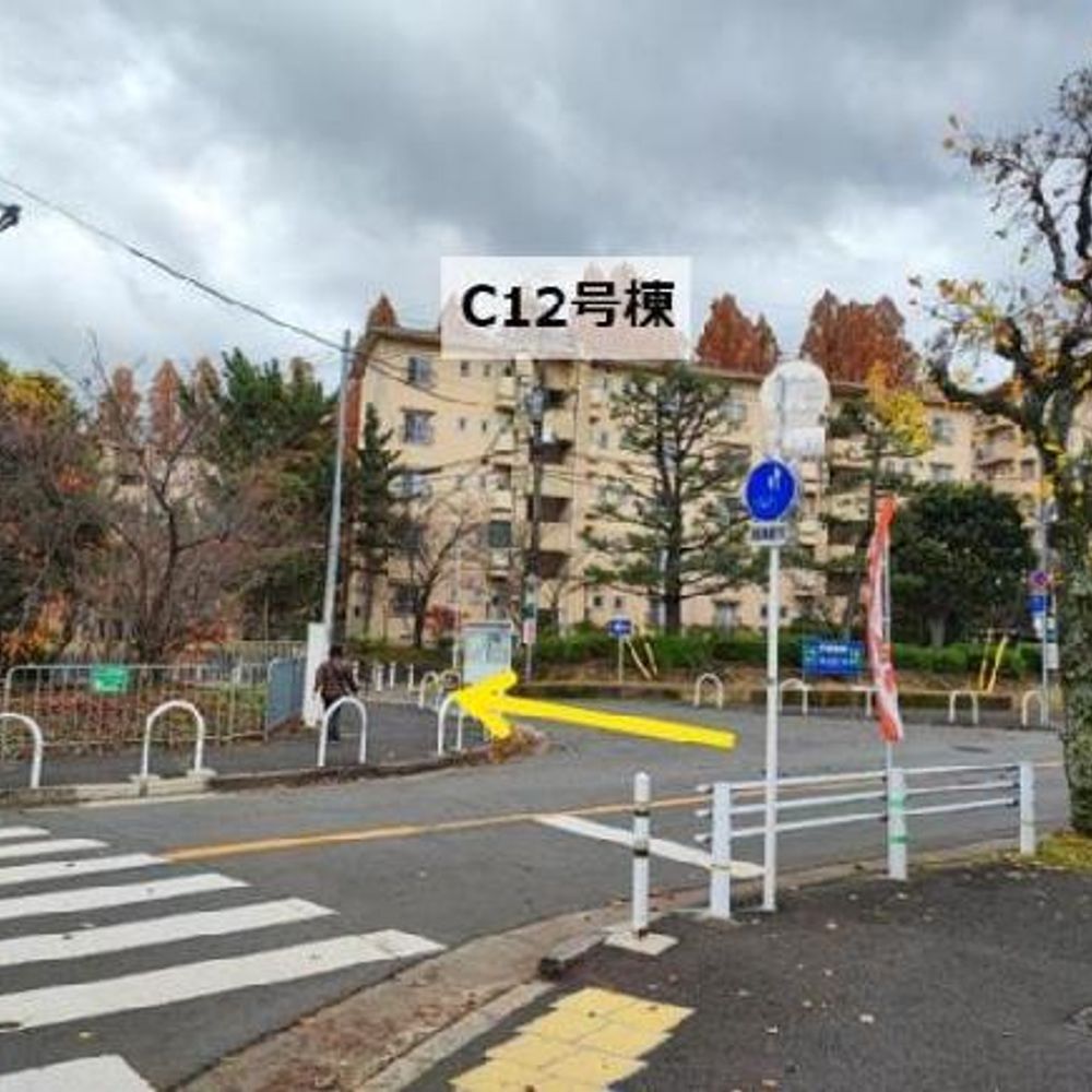 ＵＲ千里青山台団地駐車場:2
