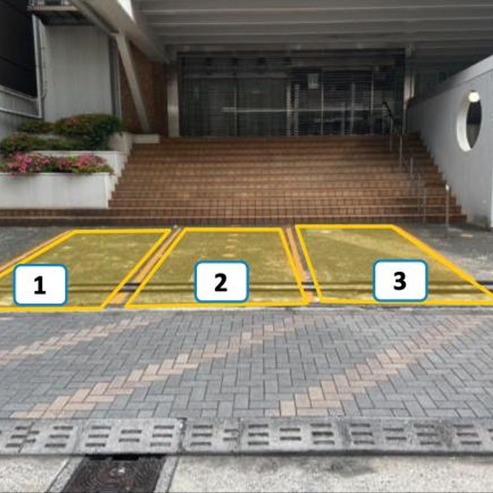 東京港健保会館駐車場:3