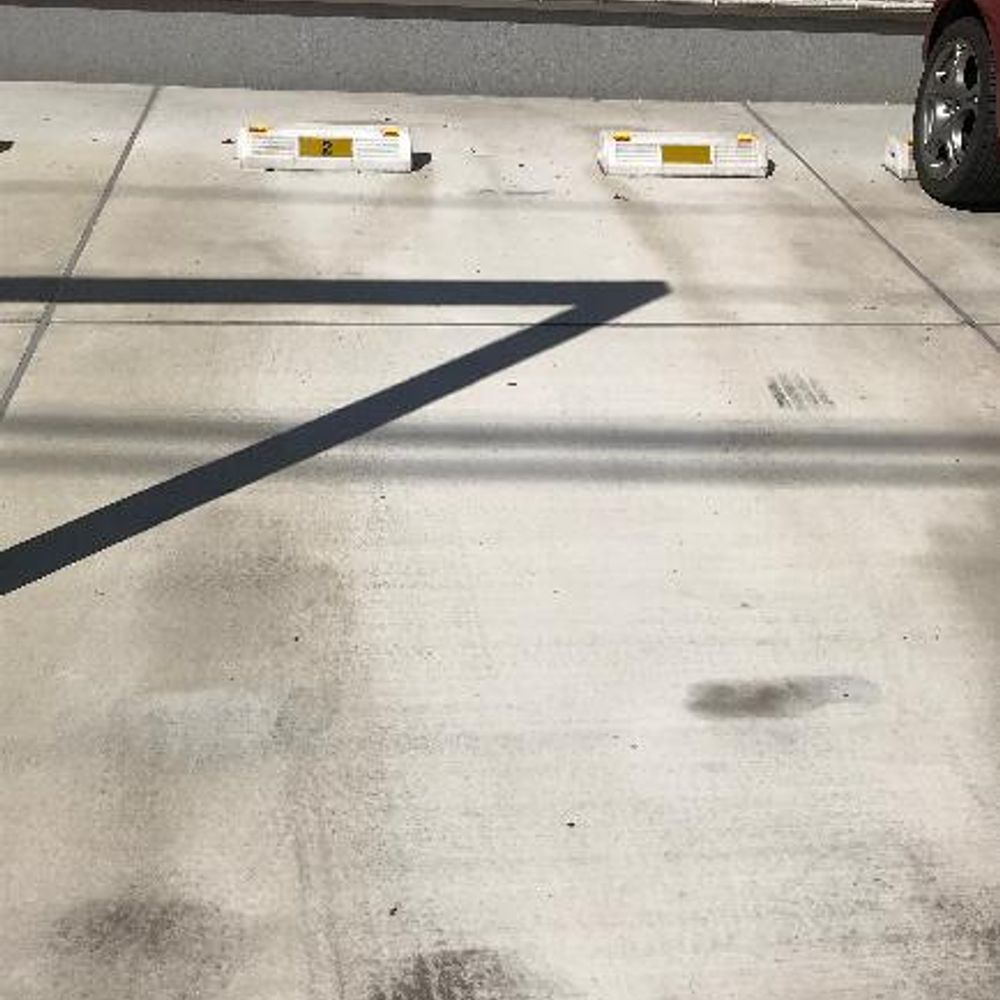 旭町1-7-7駐車場:1