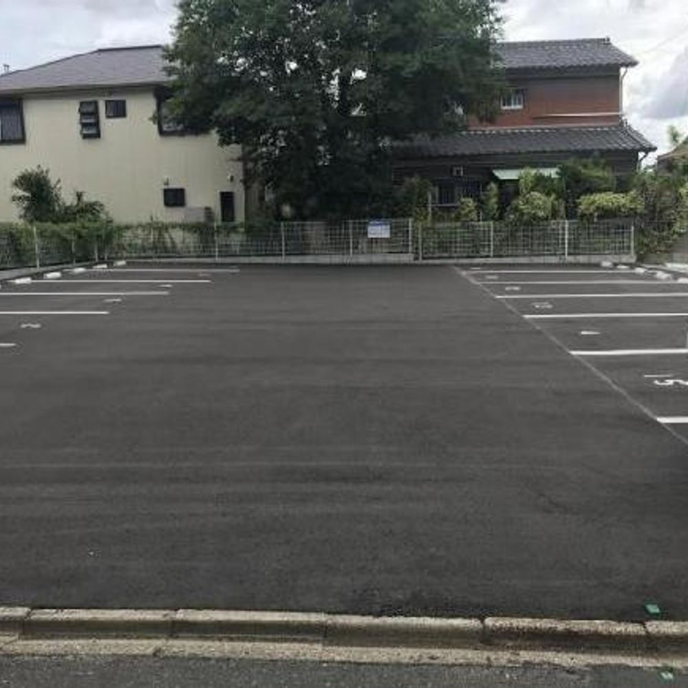 FK中村町楠30駐車場:2