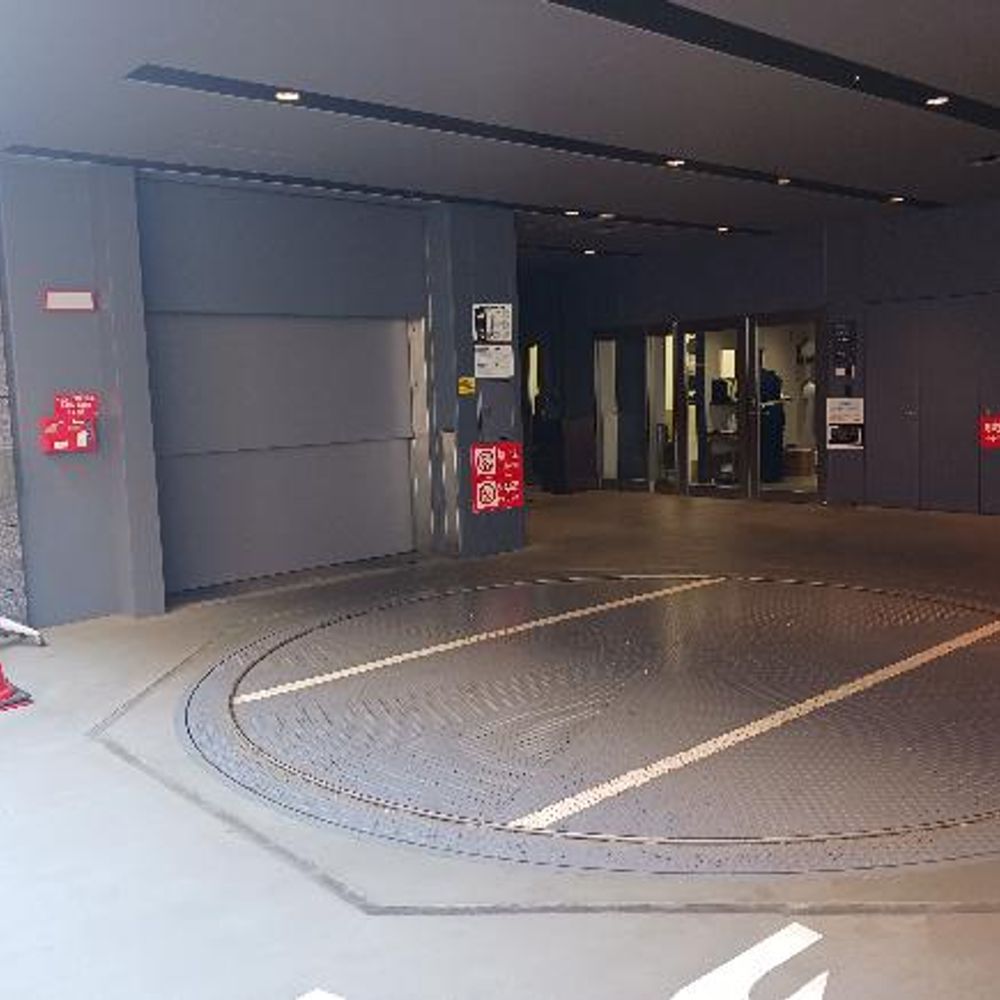 ACホテル・バイ・マリオット東京銀座駐車場　※ロールーフのみ！:3