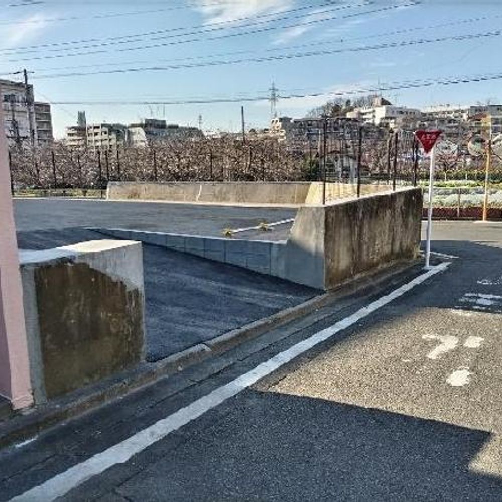 【3番車室専用】永山動物病院裏駐車場:0