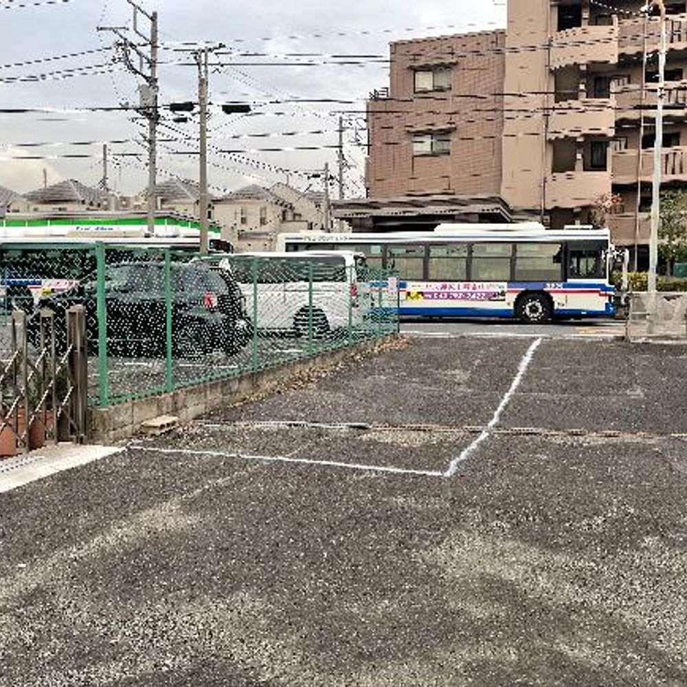 北寺尾3丁目駐車場:4