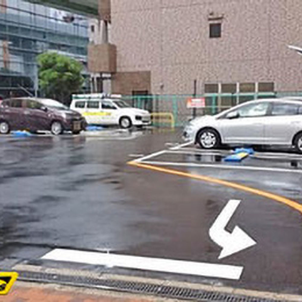 タイムズ 磯上公園西:0