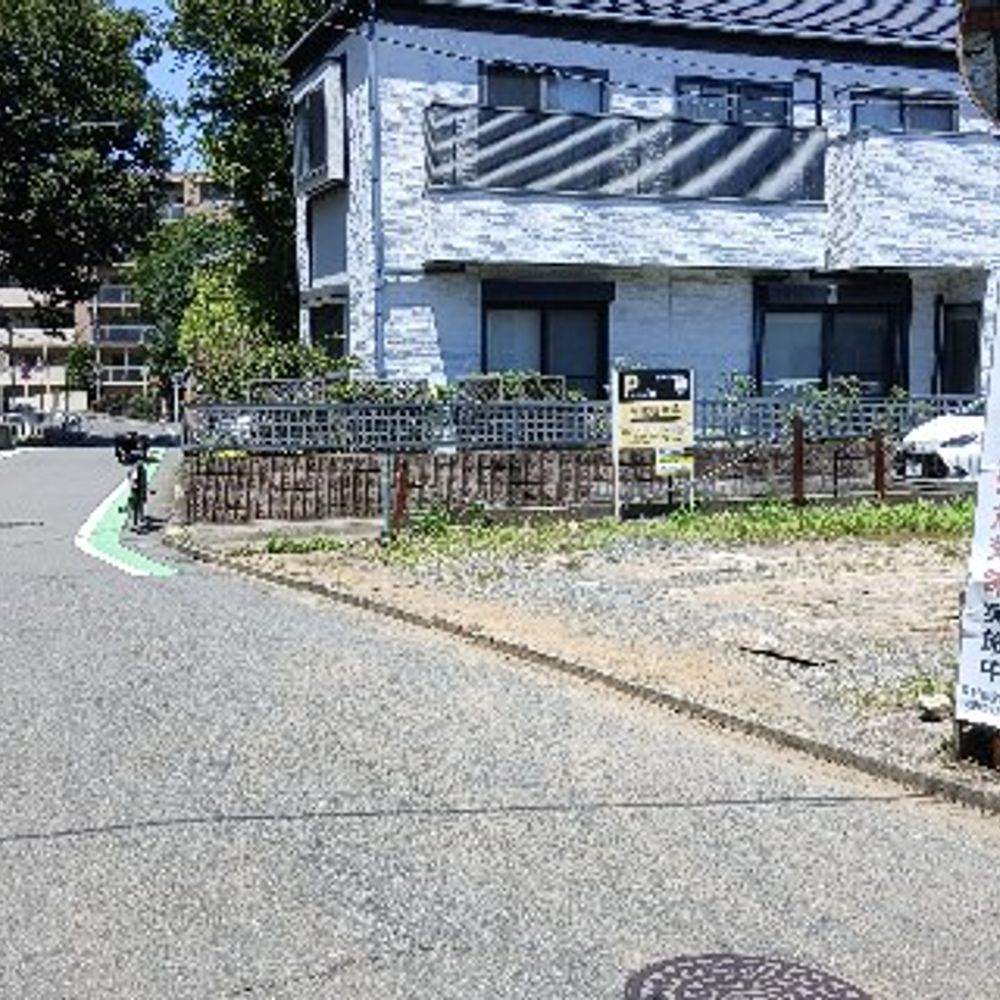 新秋津駅構内:2