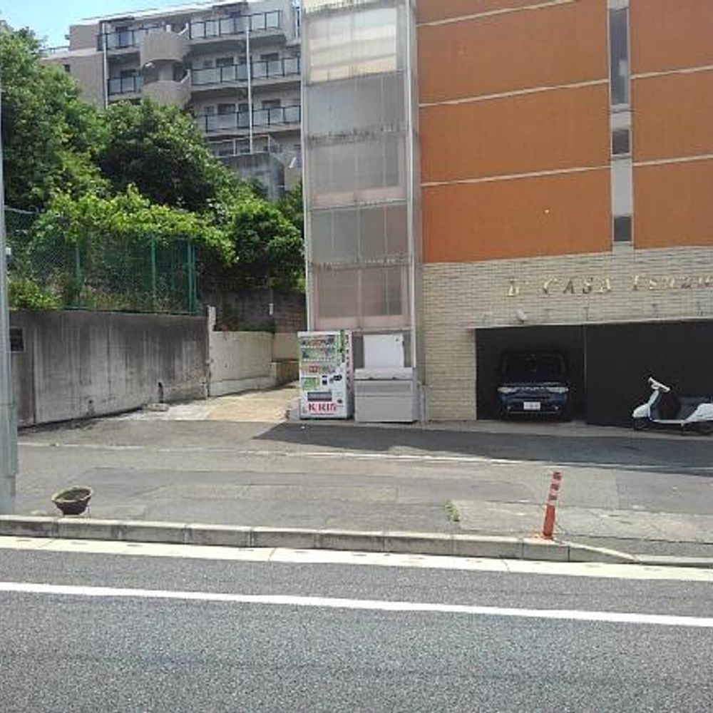 Ｂ'CASA Tsuzuki駐車場:0