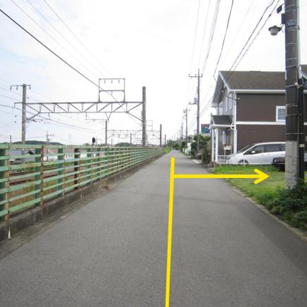 センチュリーハイツ町田15号棟敷地外駐車場:4