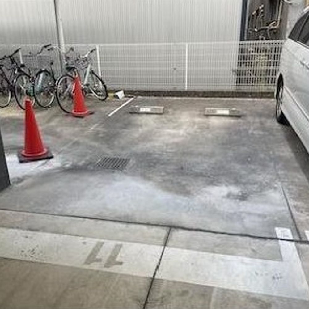 FKリエス伏見駐車場:3
