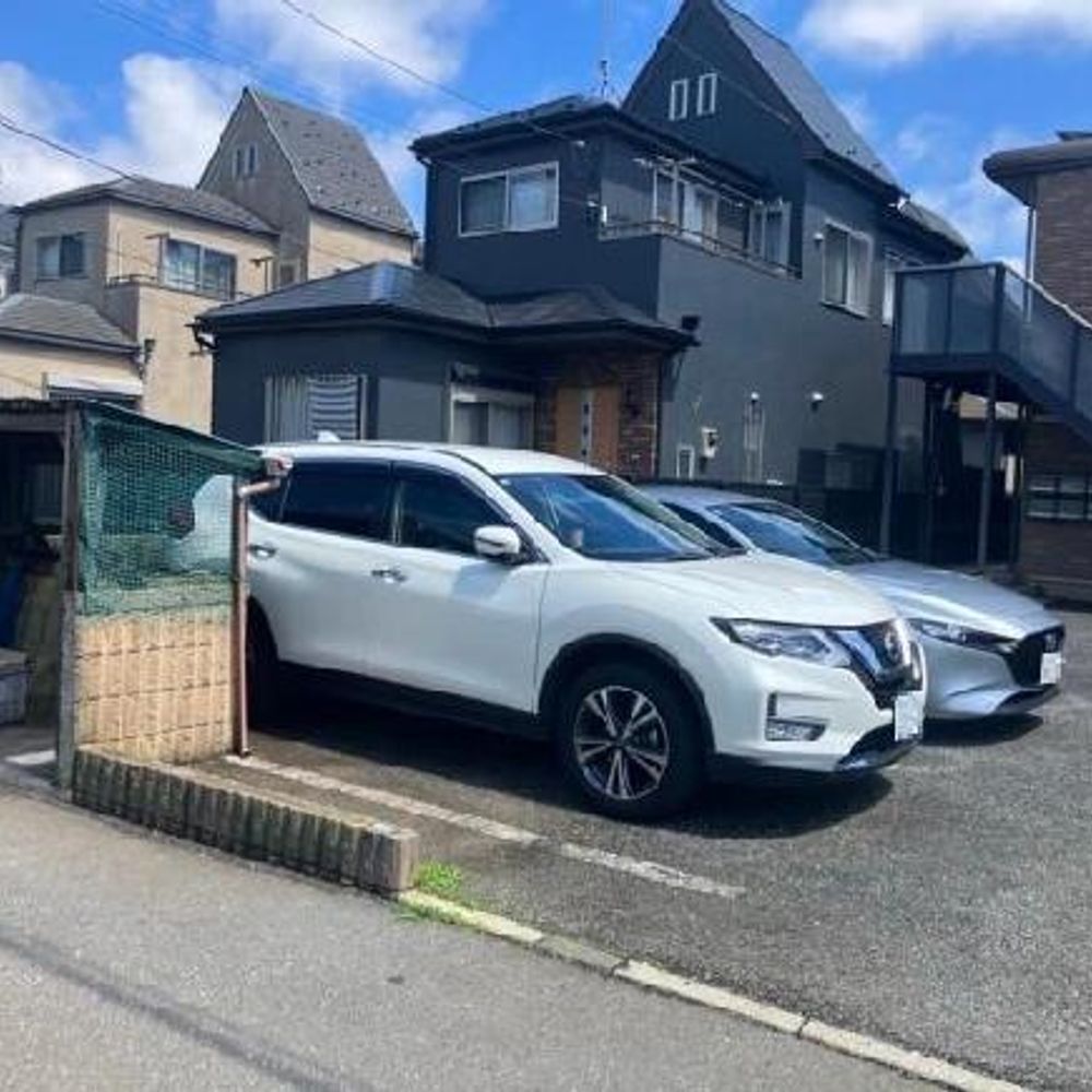 サニーハイム駐車場:0