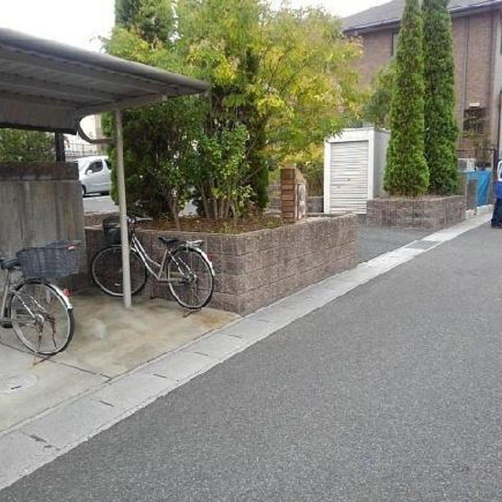 エルマーナ駐車場:4