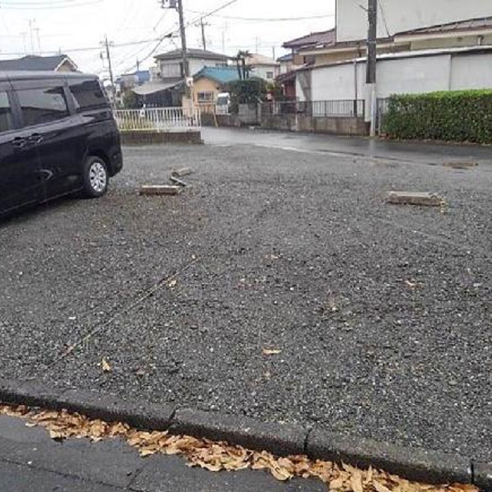 レジデンスミツトヨ駐車場:3