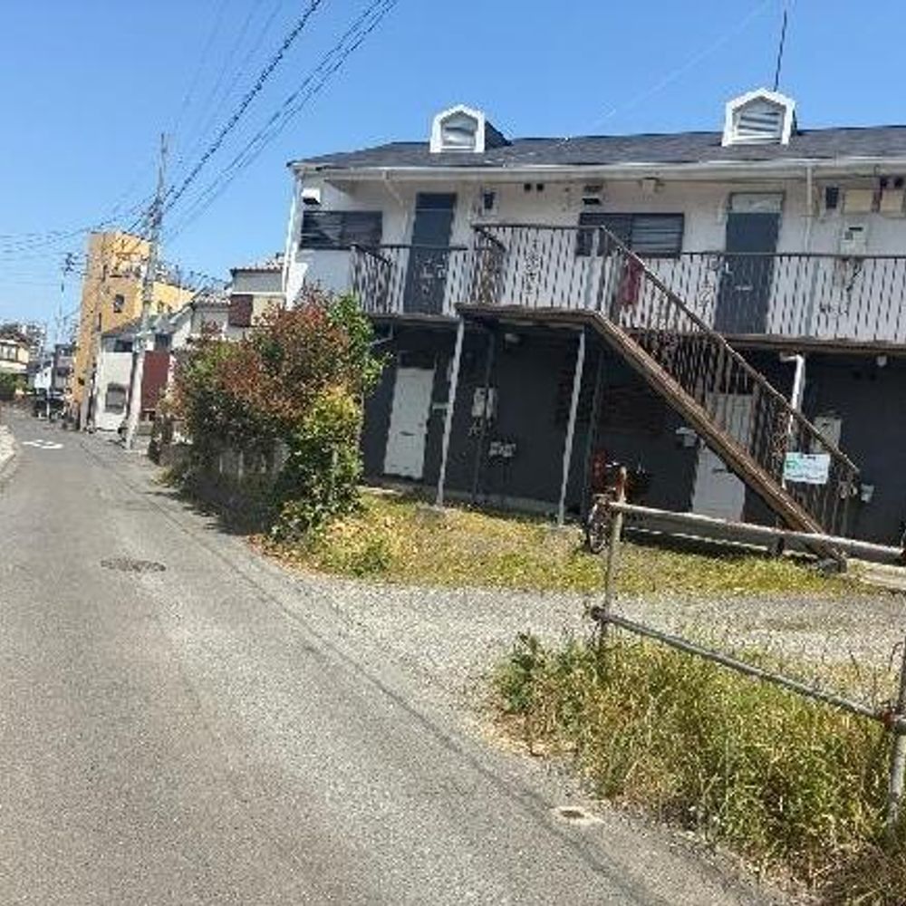 メゾン前田駐車場:0